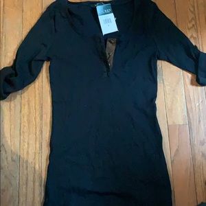 3/4 sleeve henley top. NWT